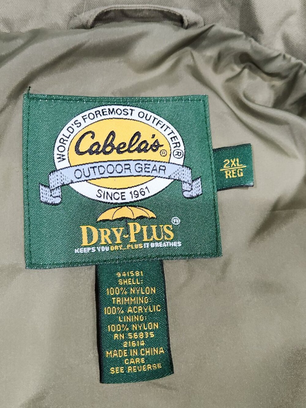 Cabela's Hunting Jacket - Picture 16 of 16